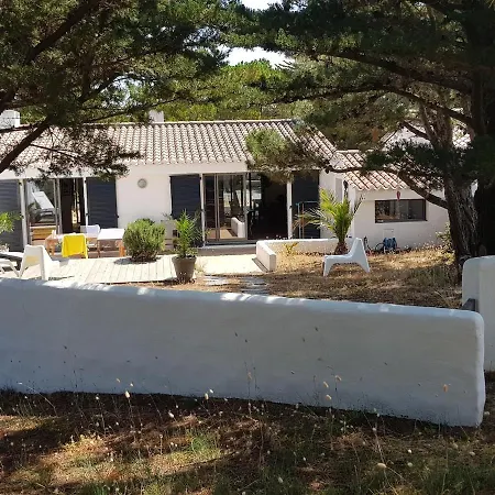 Maison Pres De La A *